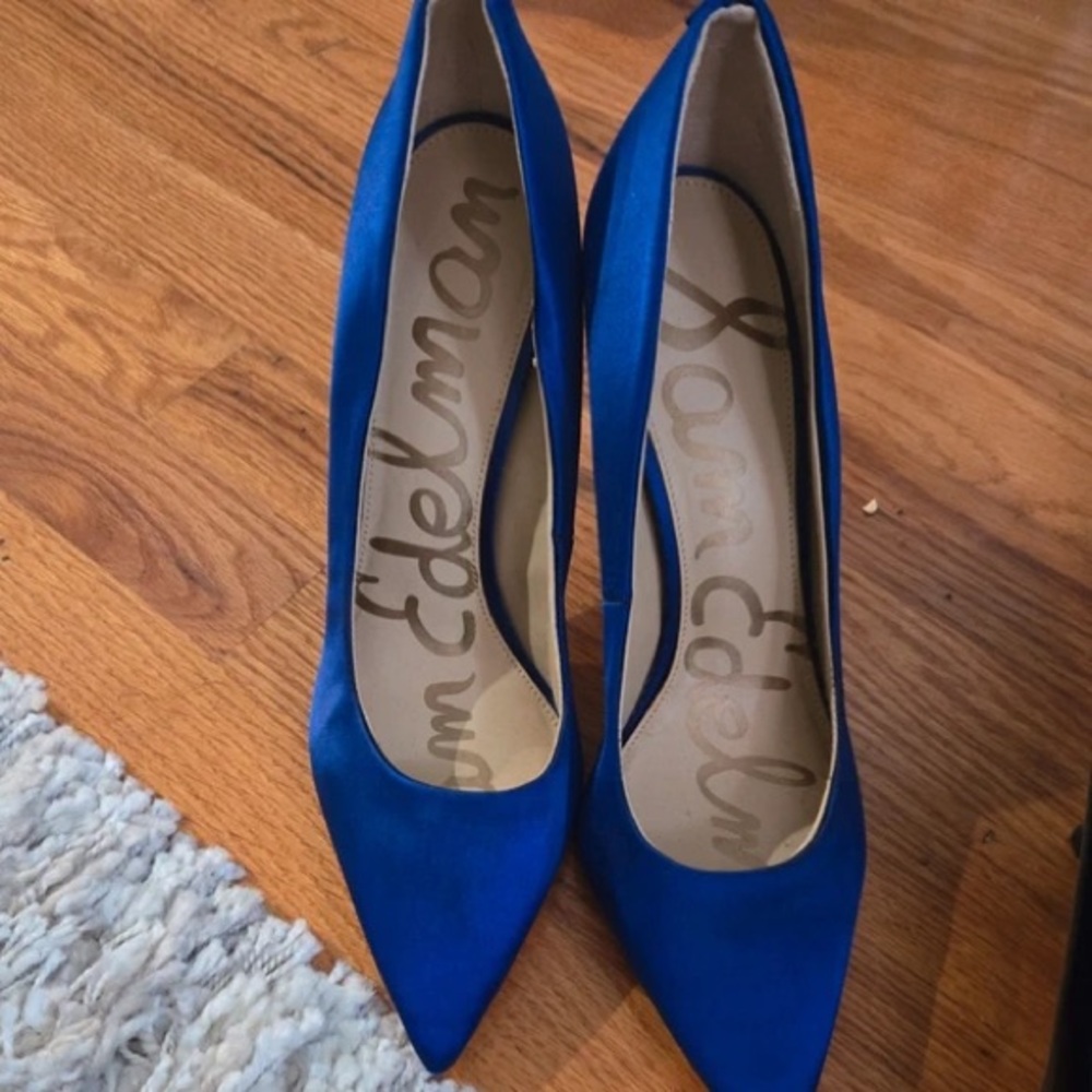 Sam Edelman Vibrant Blue Pointed Heels